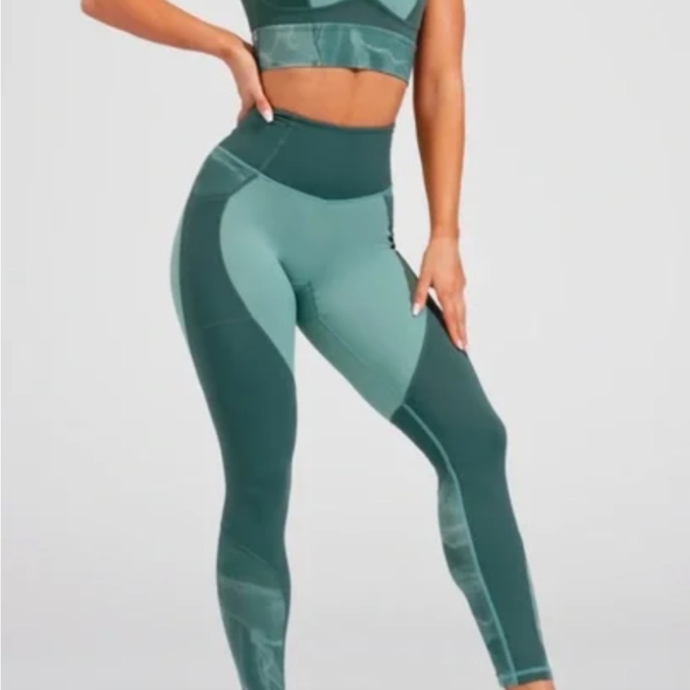Buffbunny Green Journey Leggings with Pockets Size L